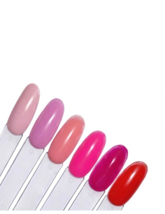 Colección One Step Primavera-Verano 2026 | Menos drama, más manicura 2